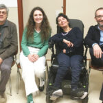 Anxela López Leiceaga acompaña por membros da Revista Galega de Educación