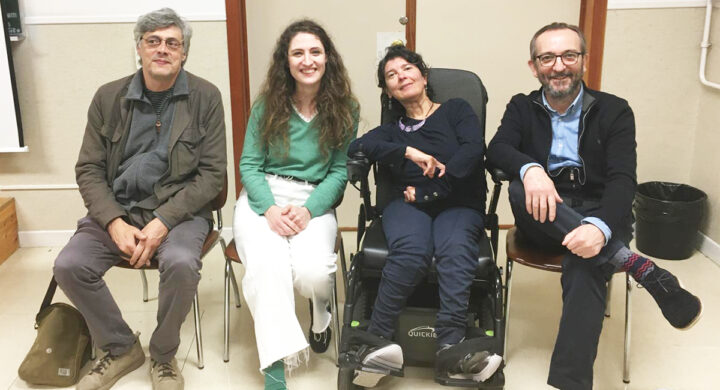 Anxela López Leiceaga acompaña por membros da Revista Galega de Educación